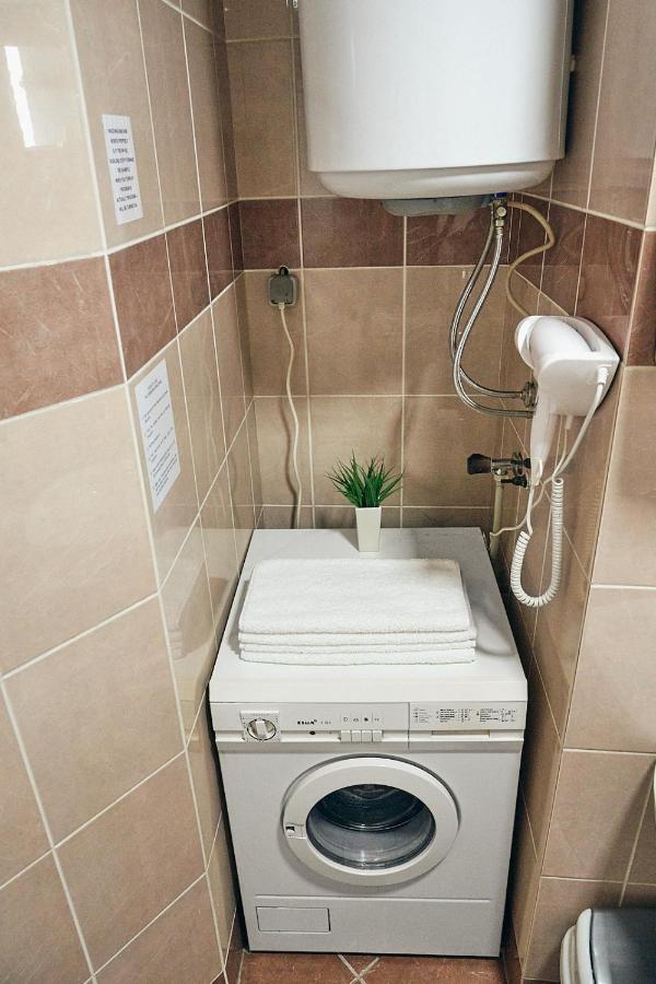 Cubic Central Lux Nis Luaran gambar